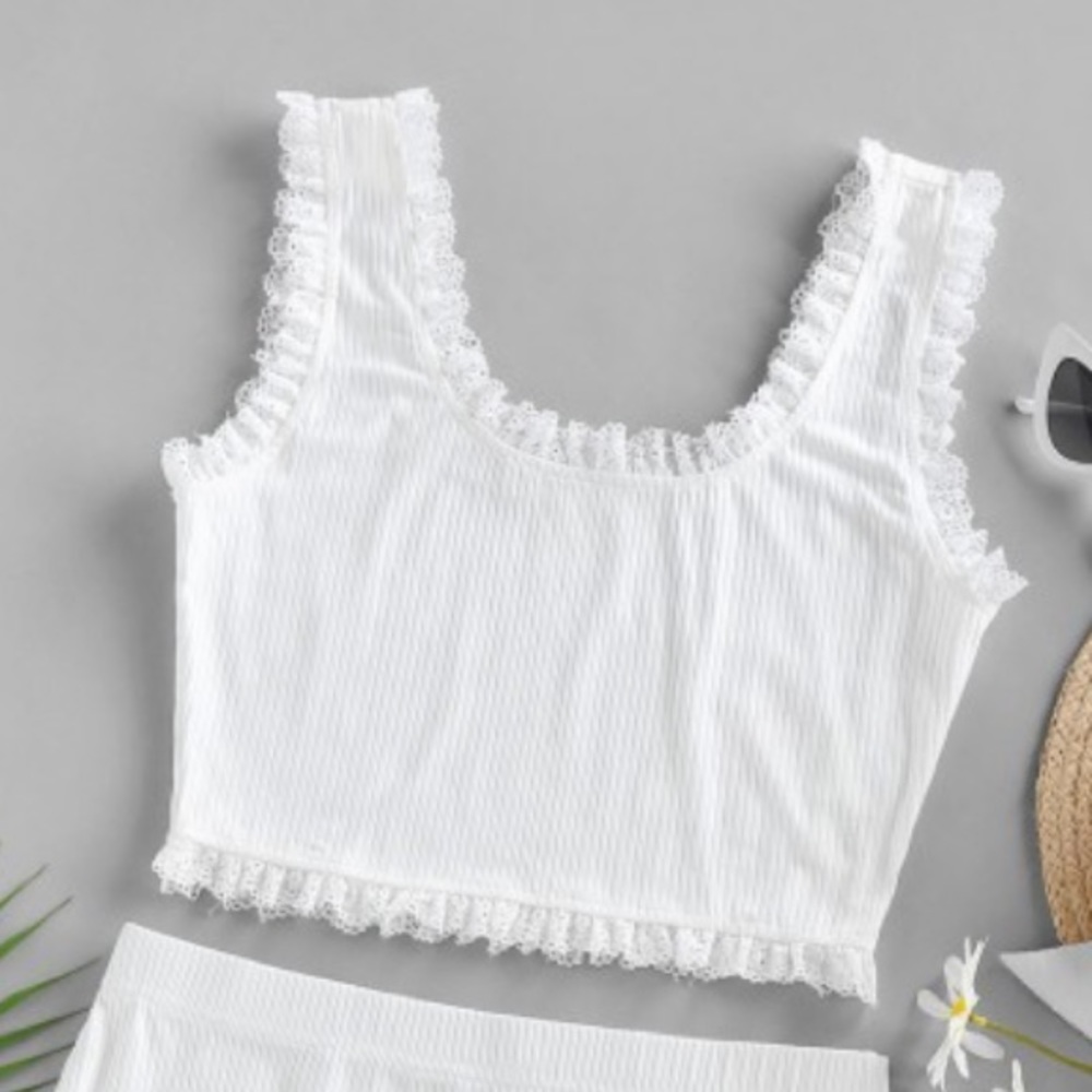 White two piece set